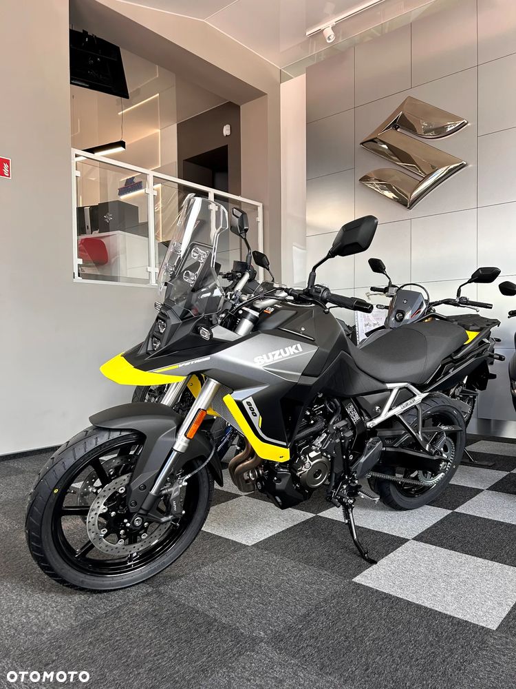 Suzuki V-STROM - 4