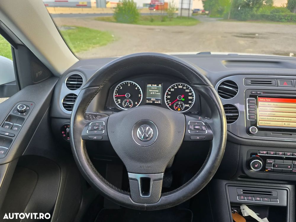Volkswagen Tiguan 2.0 TDI 4Motion DSG BMT Sport & Style - 13