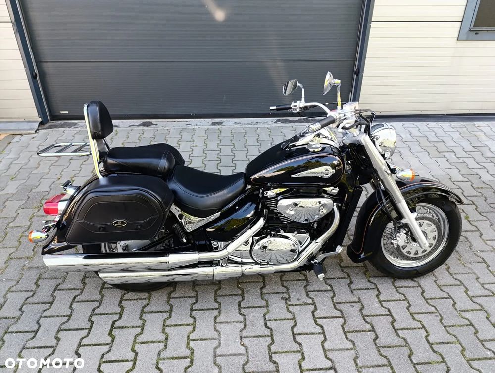 Suzuki VL 800 Volusia - 1