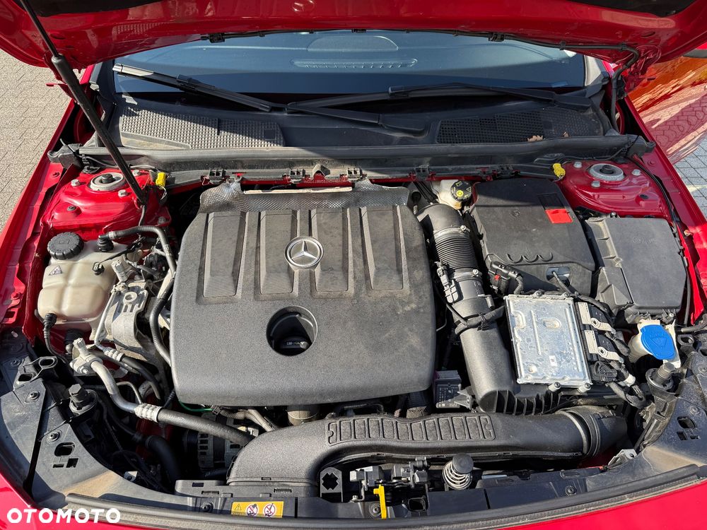 Mercedes-Benz CLA 180 d 7G-DCT Progressive - 40