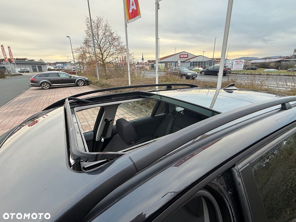 BMW Seria 3 318i Edition Exclusive - 12