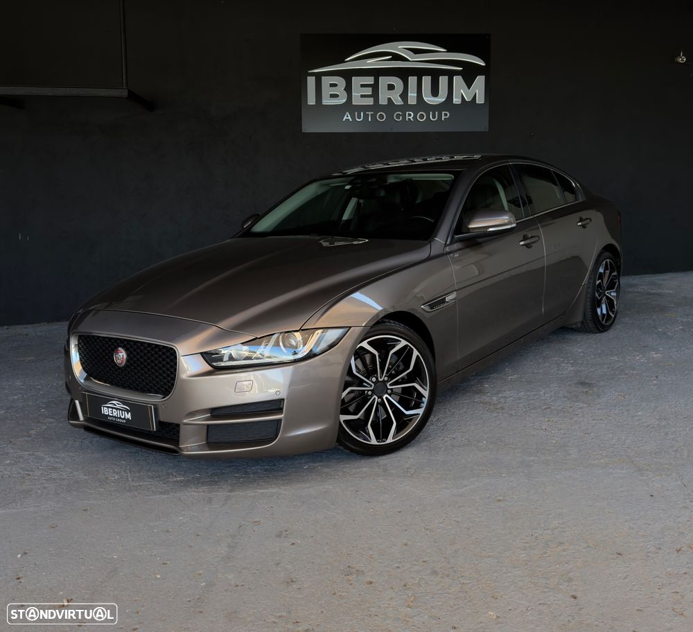 Jaguar XE E-Performance Aut. R-Sport - 2