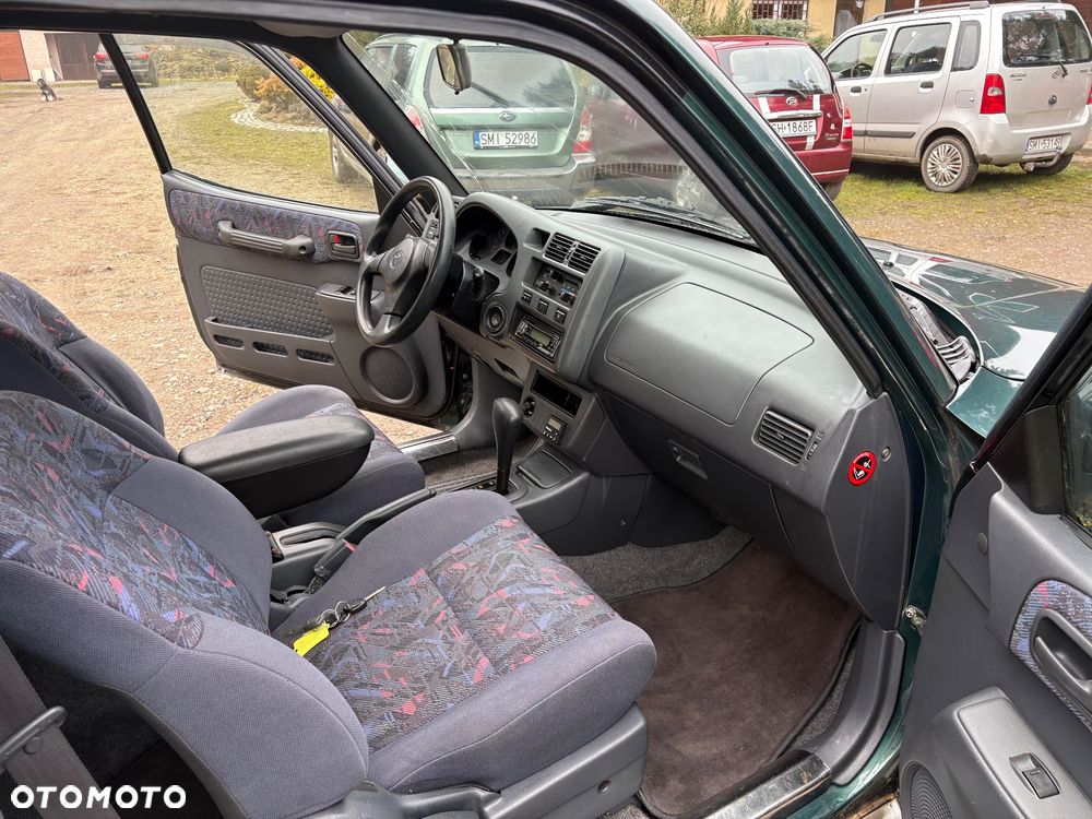 Toyota RAV4 2.0 Fun - 11