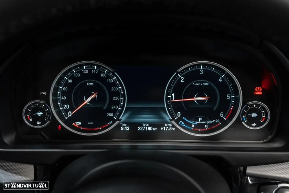 BMW X5 25 d xDrive Pack M - 14