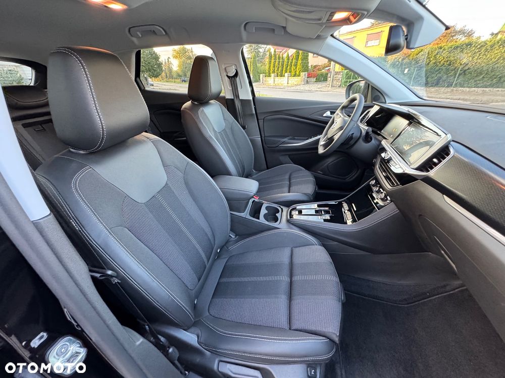 Opel Grandland 1.2 T mHEV GS Advanced S&S eDTC6 - 26