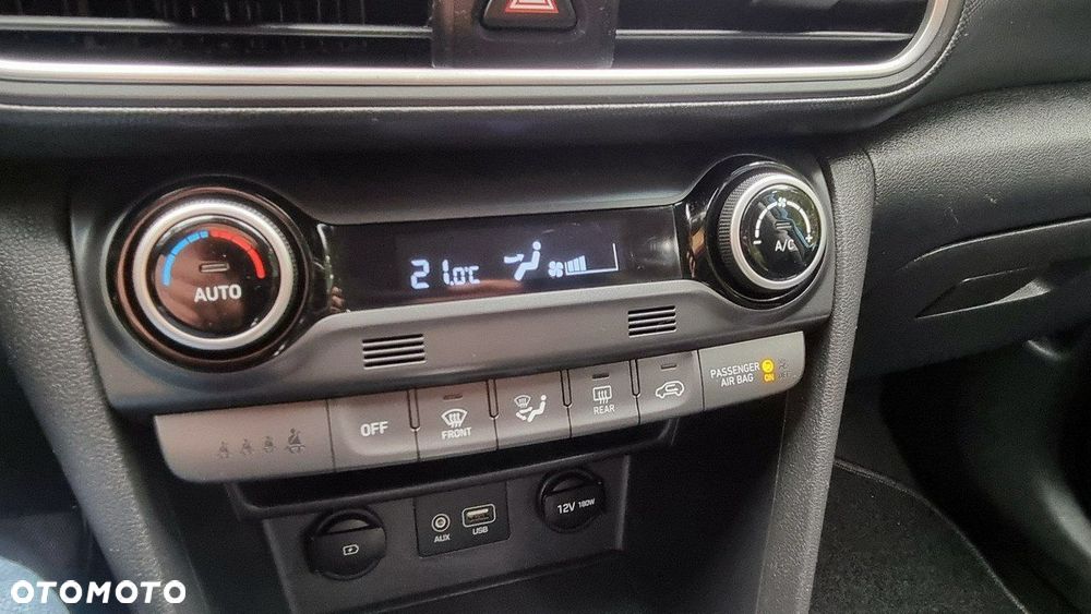 Hyundai Kona - 15