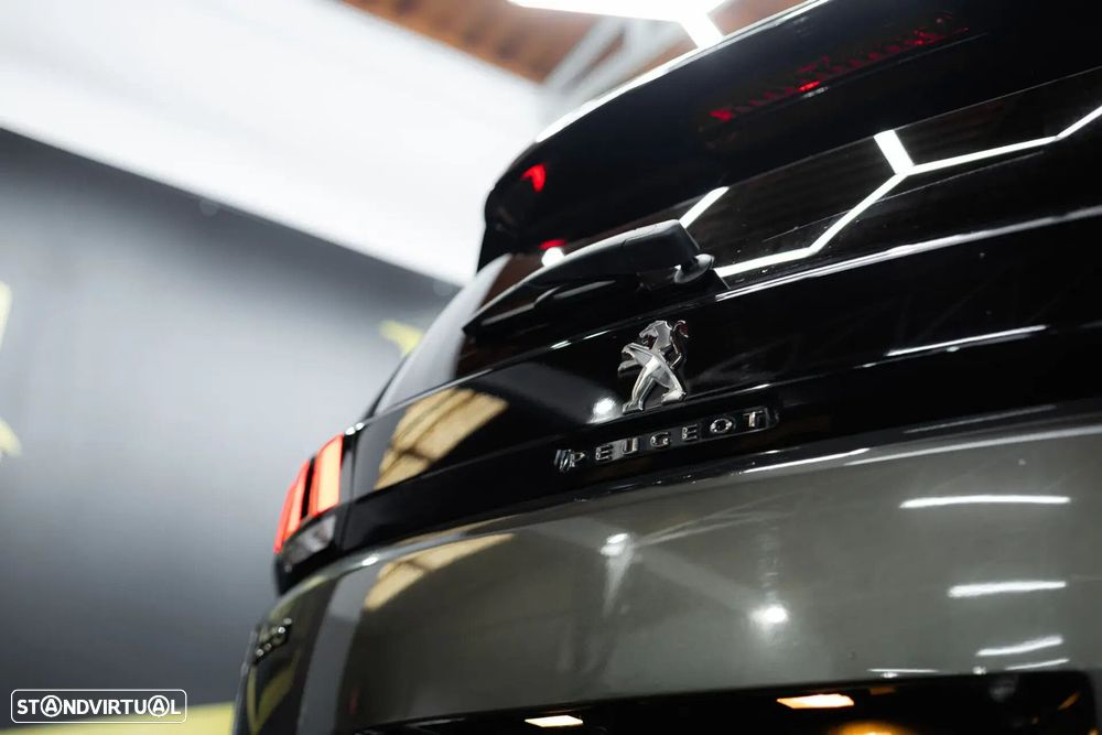 Peugeot 5008 - 12