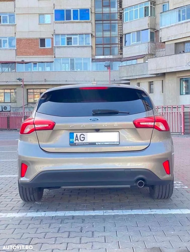 Ford Focus 1.0 EcoBoost Titanium Business - 2