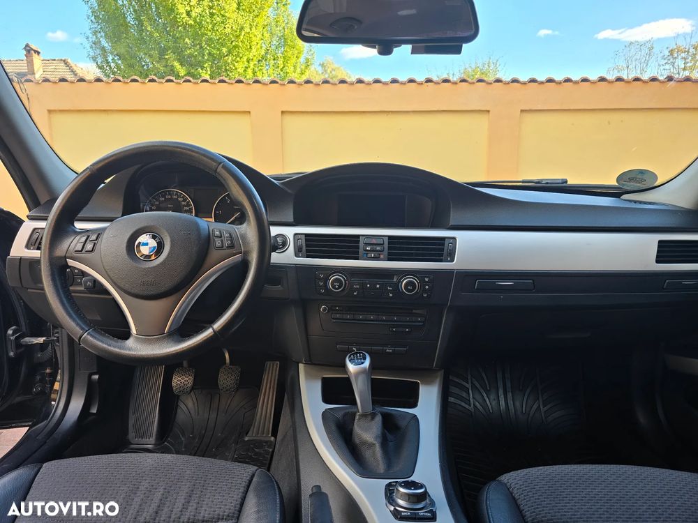 BMW Seria 3 320d - 8