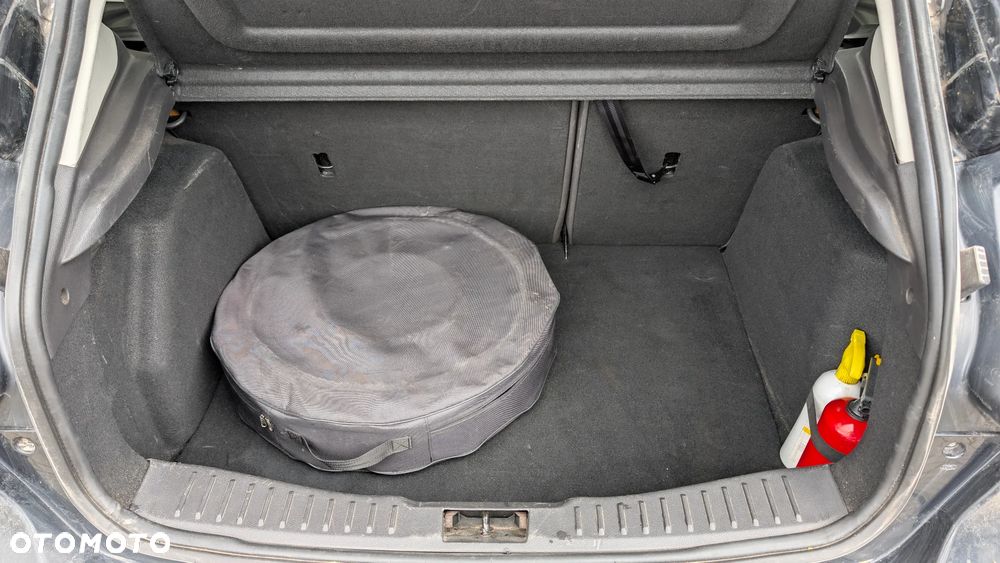 Ford Focus - 23