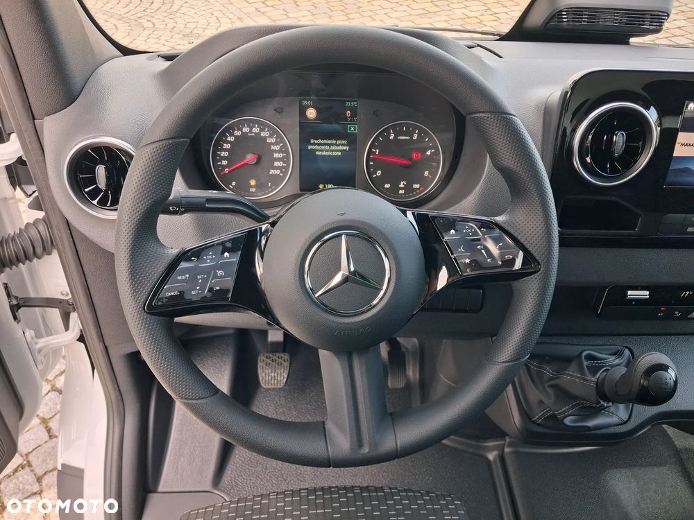 Mercedes-Benz Sprinter  315 CDI - 10