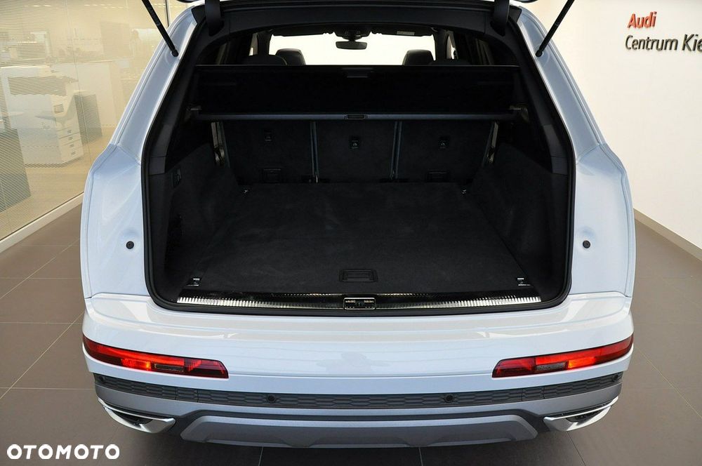 Audi Q7 - 16