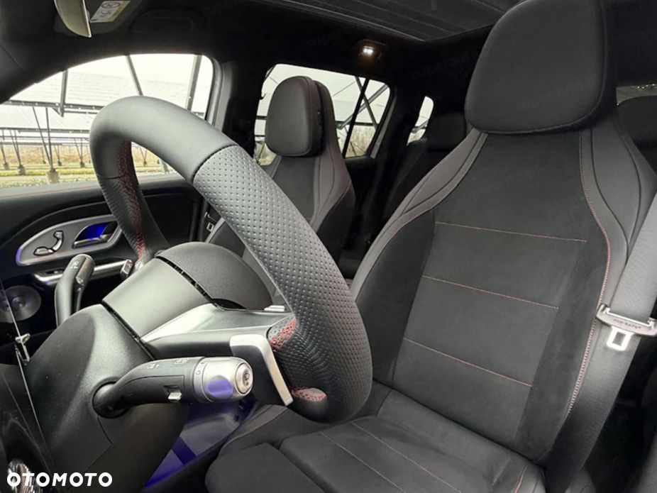 Mercedes-Benz GLB 250+ EQ Night Edition - 5