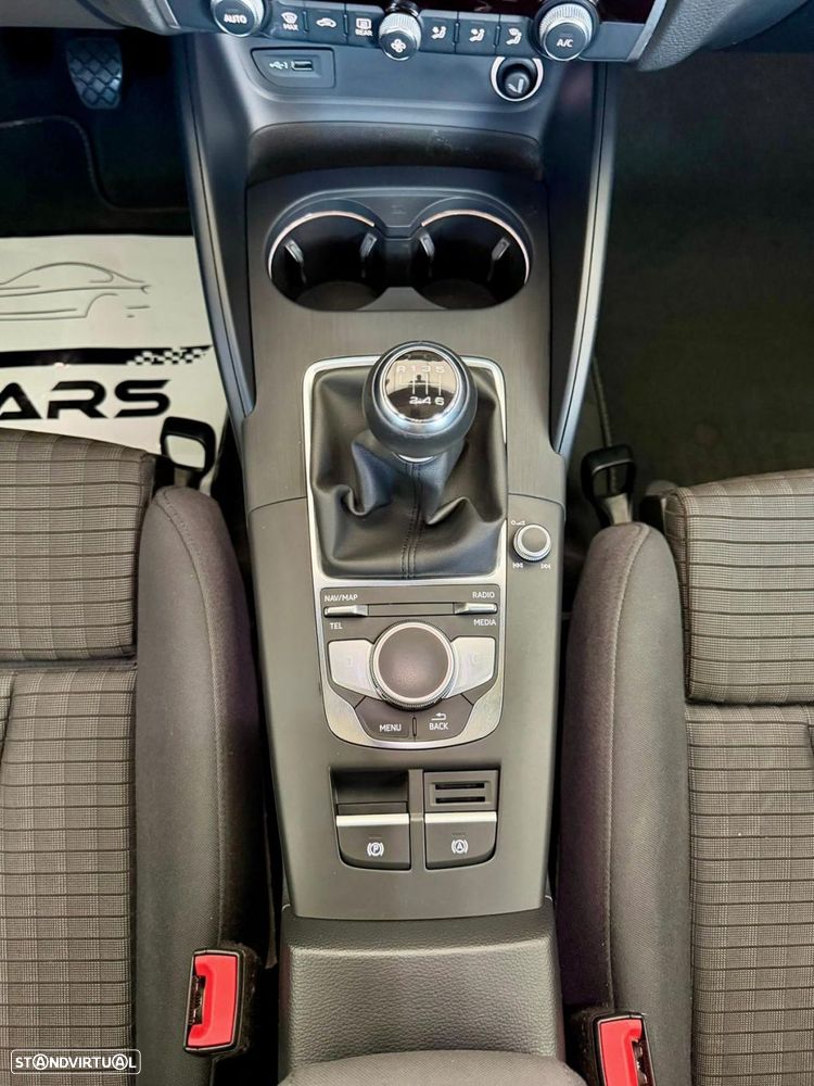 Audi A3 Sportback 1.6 TDI Sport - 22