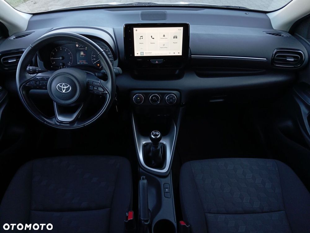 Toyota Yaris 1.5 Comfort - 6