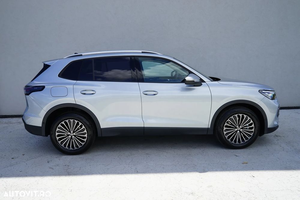 Volkswagen Tiguan 1.5 eTSI DSG MHEV Life - 6