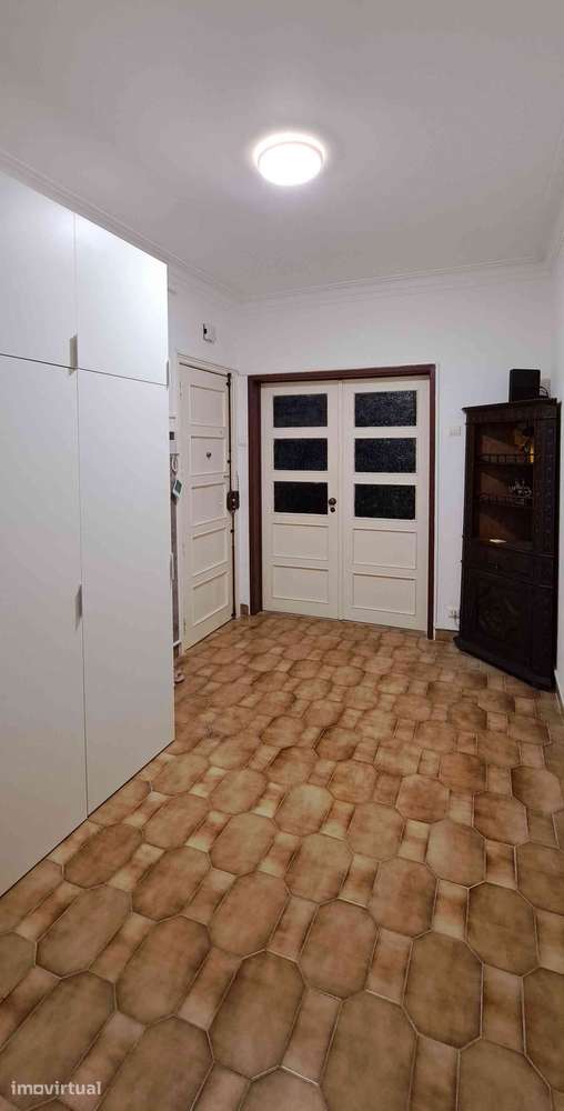 Apartamento T2 em Sete Rios com Logradouro junto ao Jardim Zoológico - Grande imagem: 3/22