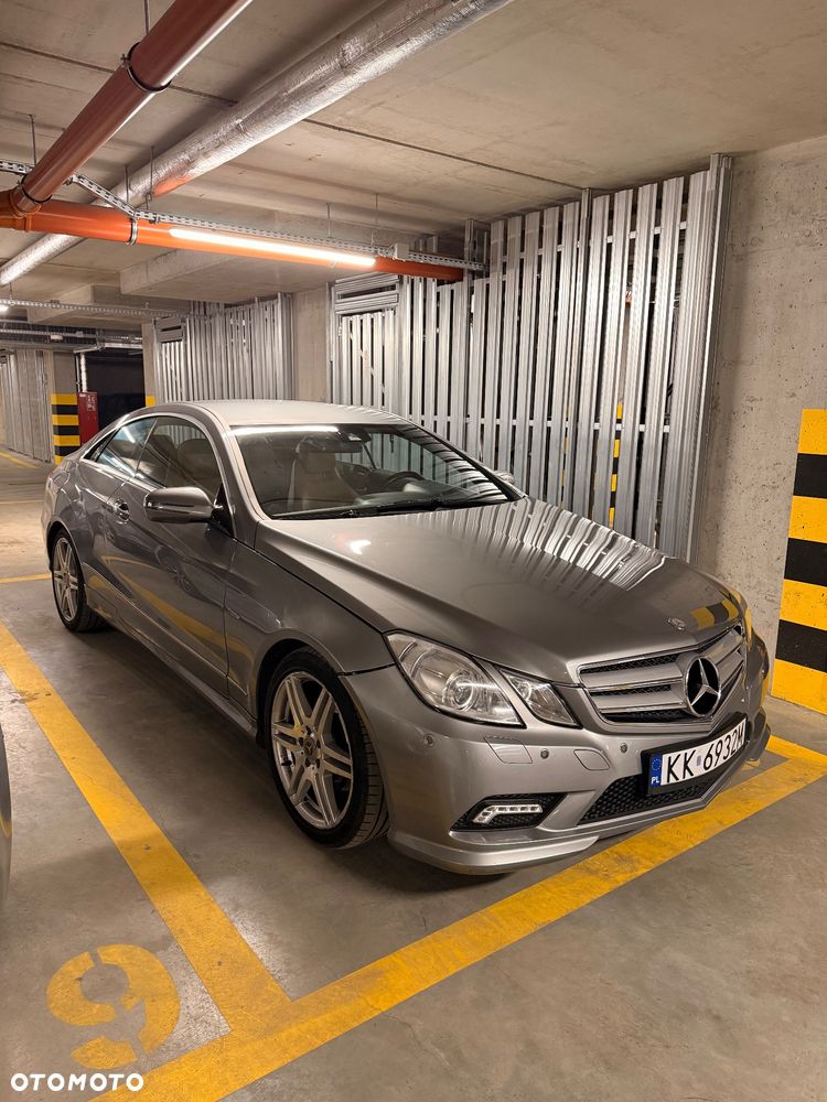 Mercedes-Benz Klasa E 350 CDI BlueEff - 2