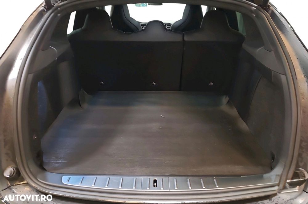 Tesla Model X 100D Allradantrieb - 11