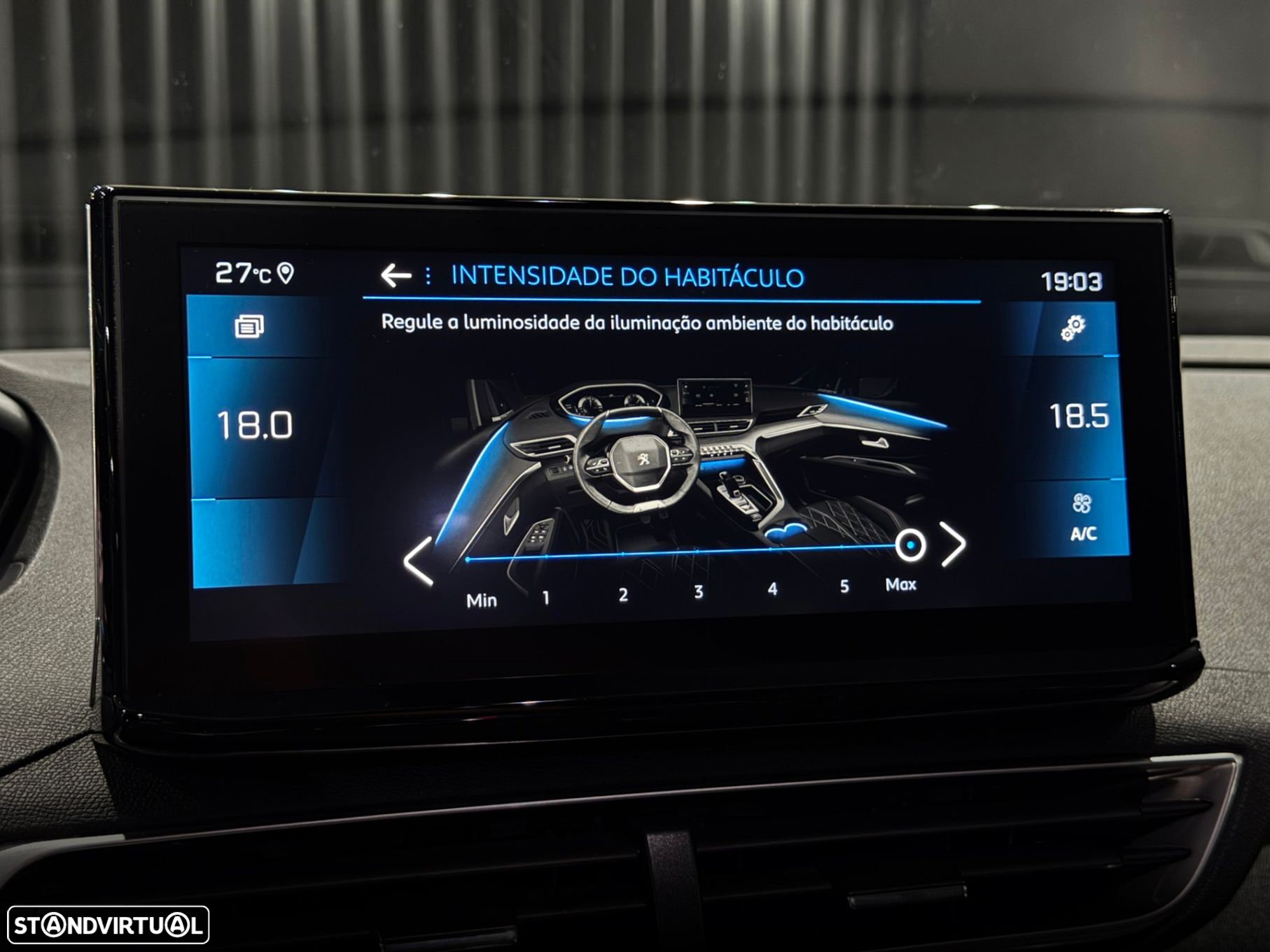 Peugeot 3008 1.5 BlueHDi Allure Pack EAT8 - 25