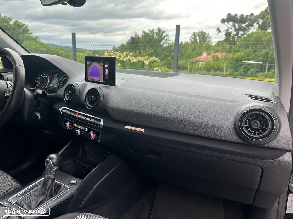 Audi Q2 1.0 TFSI ultra S tronic sport - 14