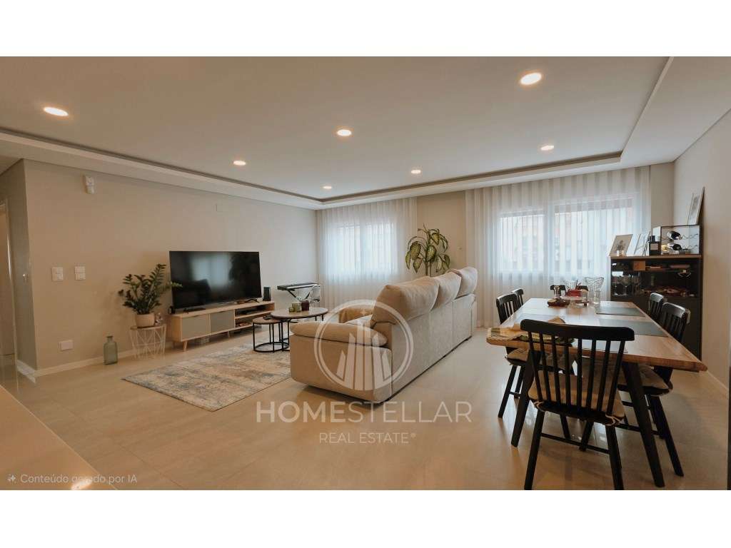 Apartamento T3 com arrecadação Pinhal Novo - Grande imagem: 4/35