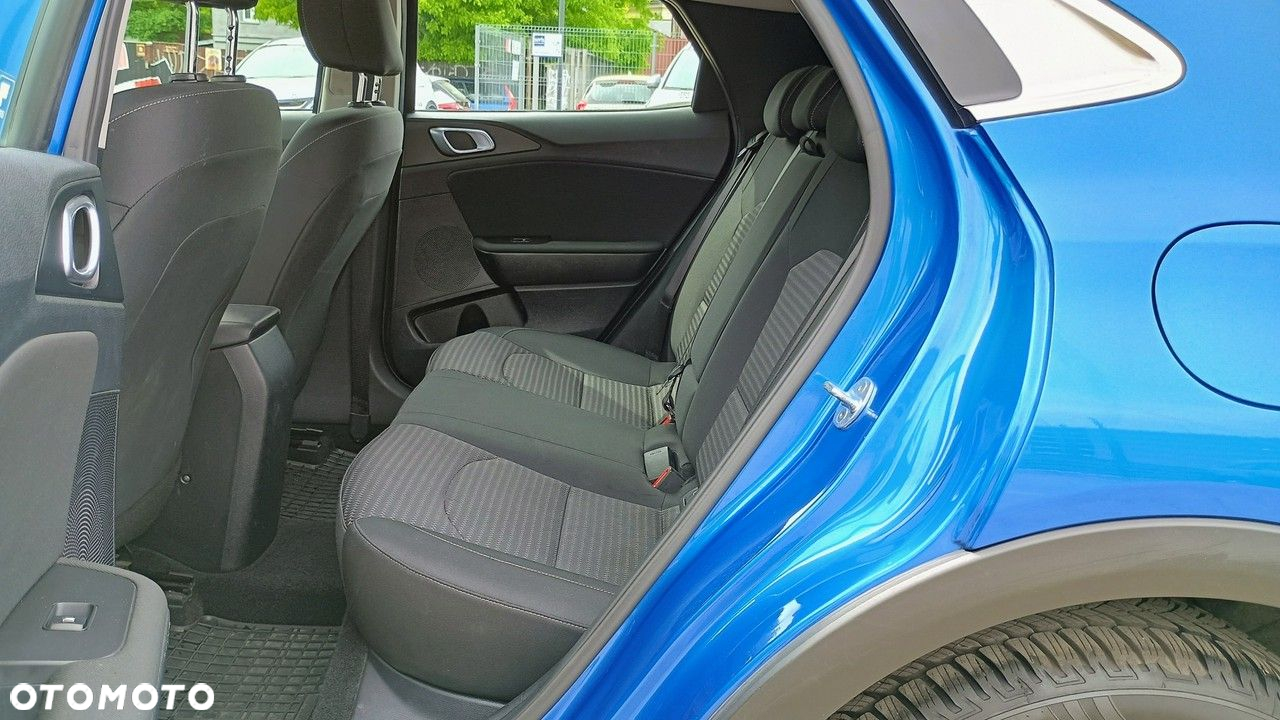Kia XCeed 1.5 T-GDI M - 15