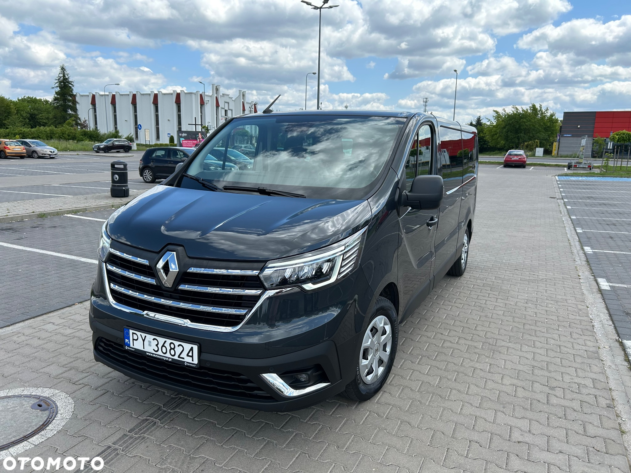 Renault Trafic 2.0 dCi L2H1 HD Extra (bryg.) - 2