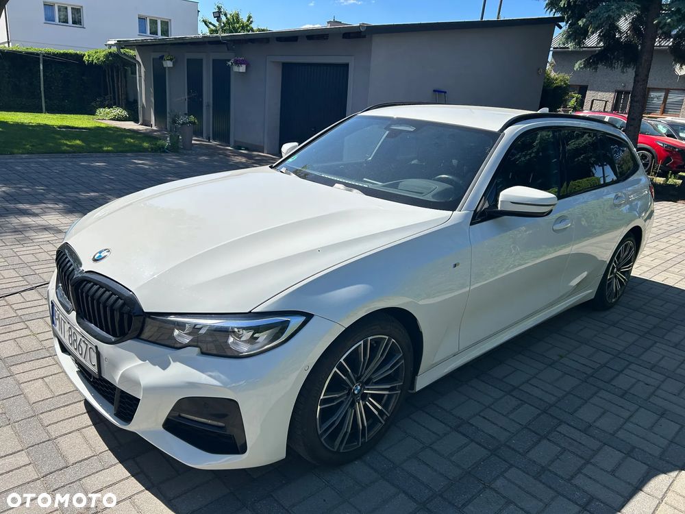 BMW Seria 3 320d M Sport Shadow - 1