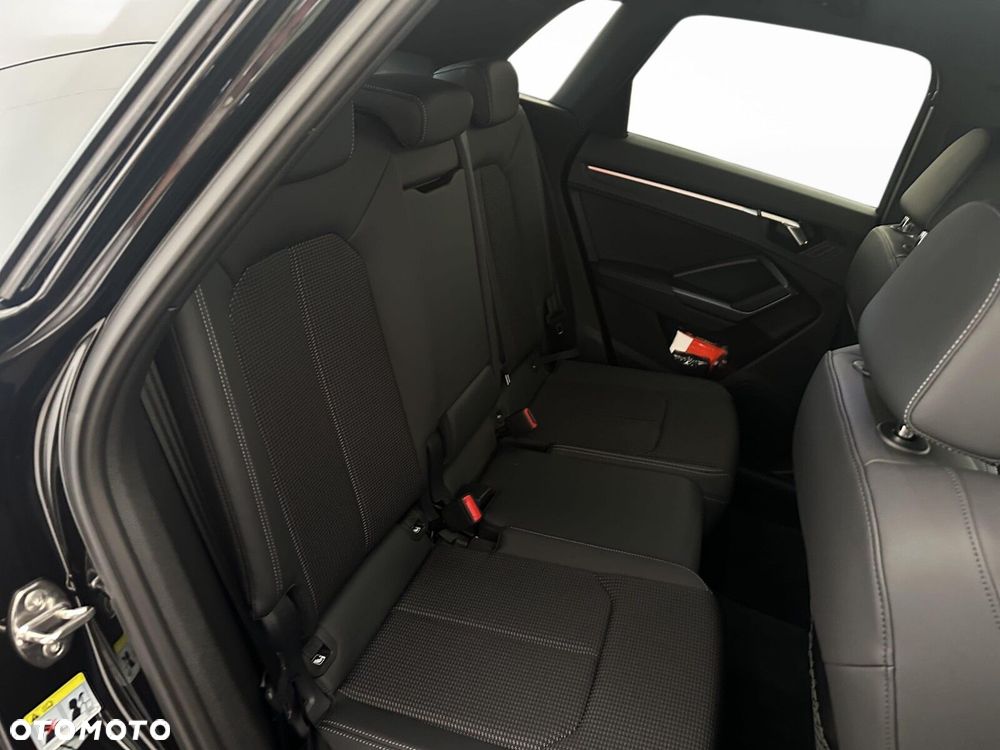 Audi Q3 40 TFSI Quattro S-Line S tronic - 32