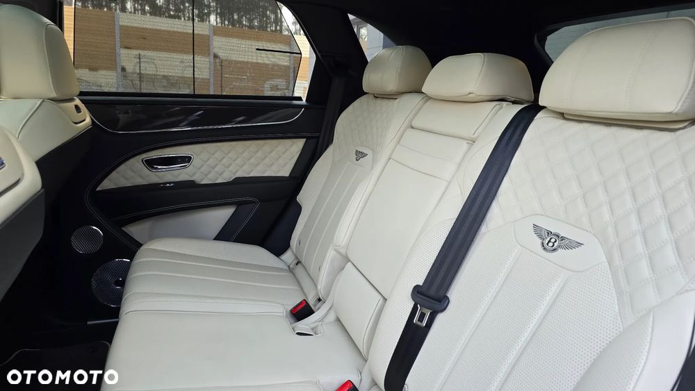 Bentley Bentayga - 19