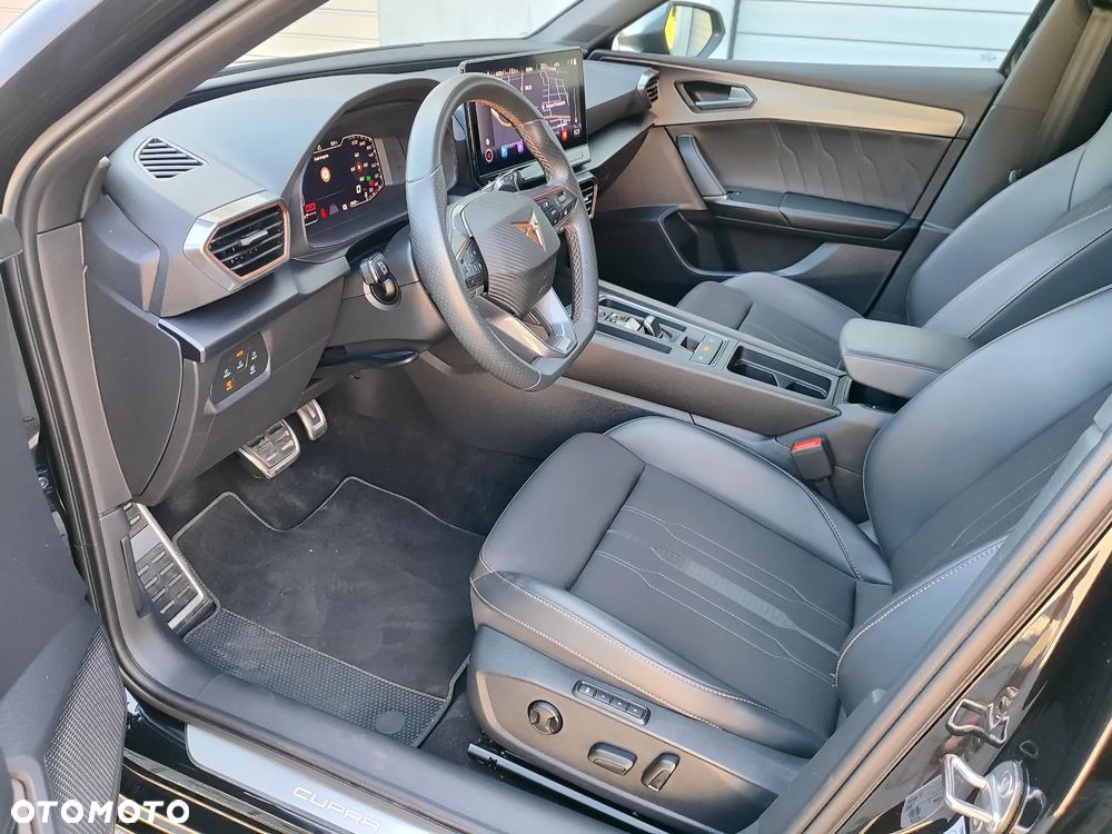 Cupra Leon 2.0 TSI DSG VZ - 9