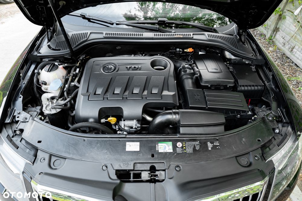 Skoda Superb 2.0 TDI Green tec 4x4 DSG Elegance - 40