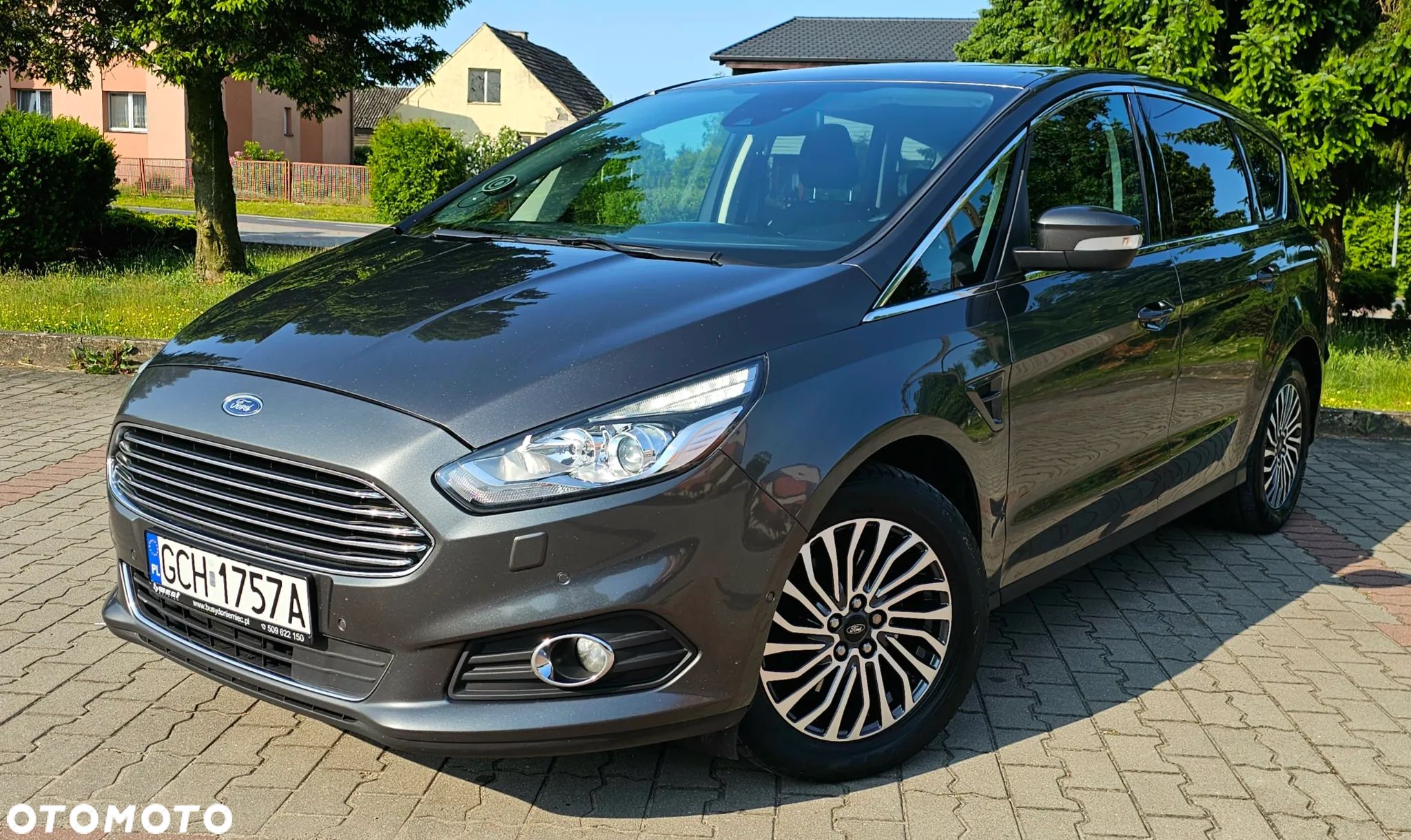 Ford S-Max 2.0 EcoBlue Titanium - 1