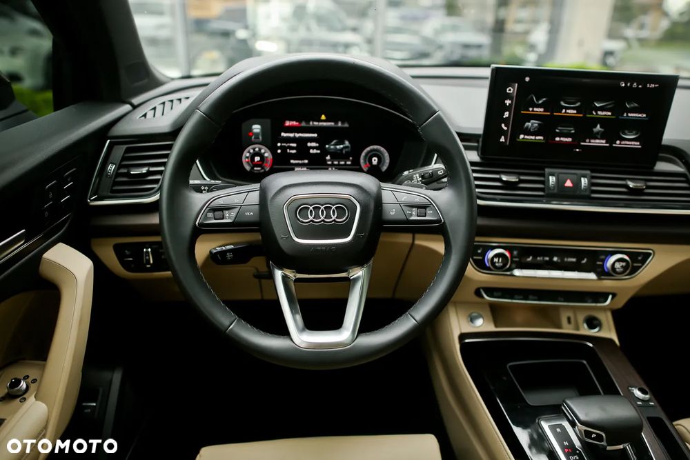 Audi Q5 Sportback - 16