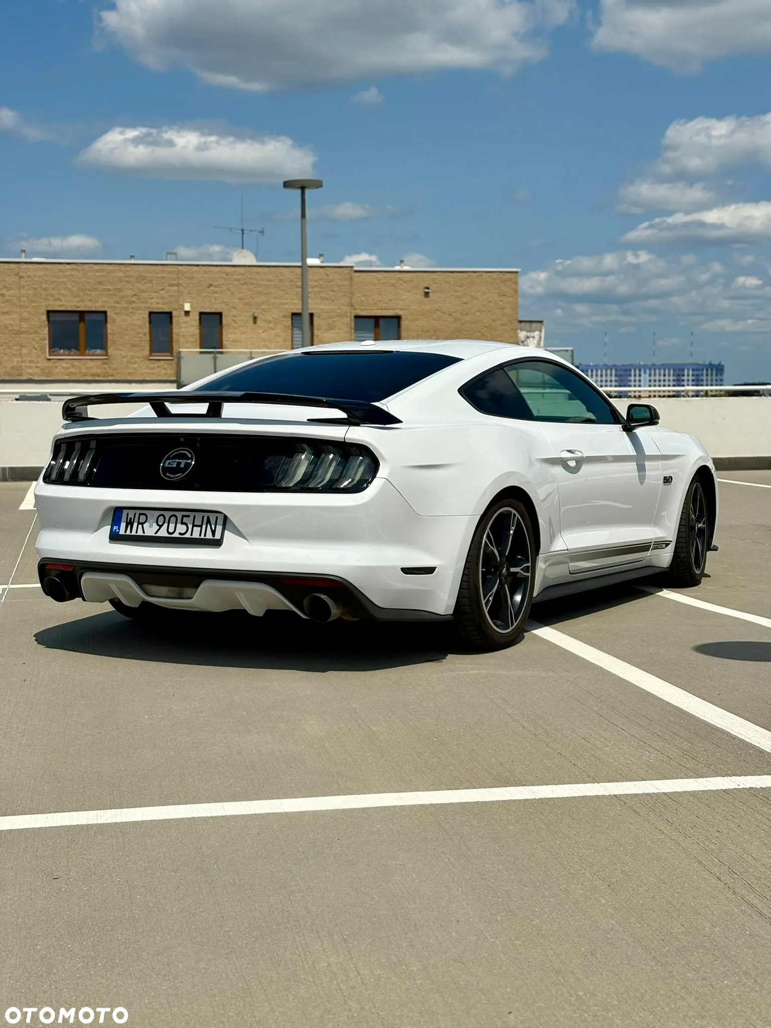 Ford Mustang 5.0 V8 GT - 5