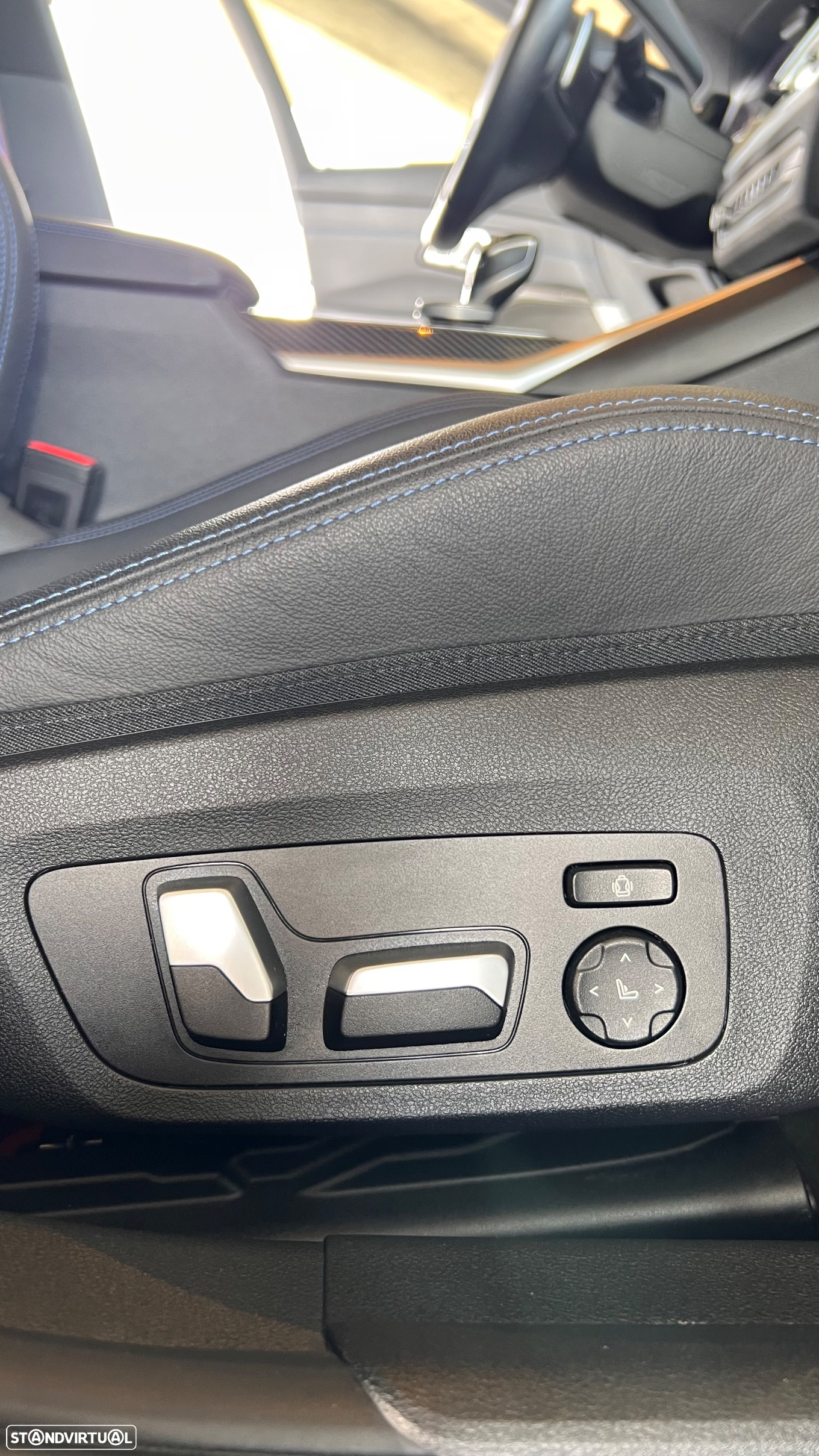 BMW M340 d Touring xDrive - 38