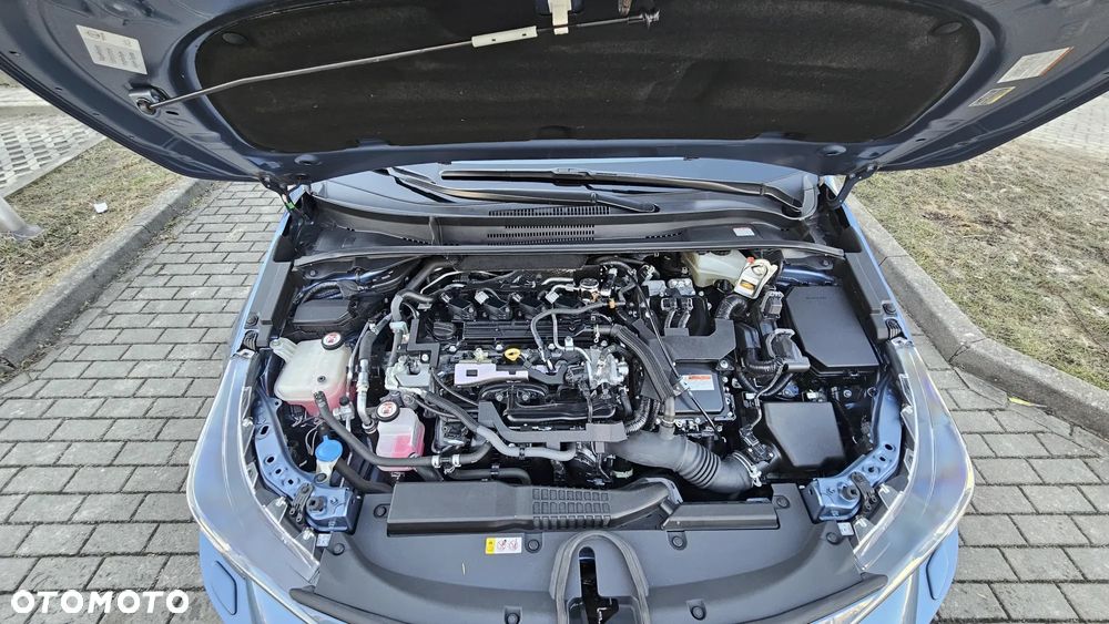 Toyota Corolla 2.0 Hybrid Executive - 6