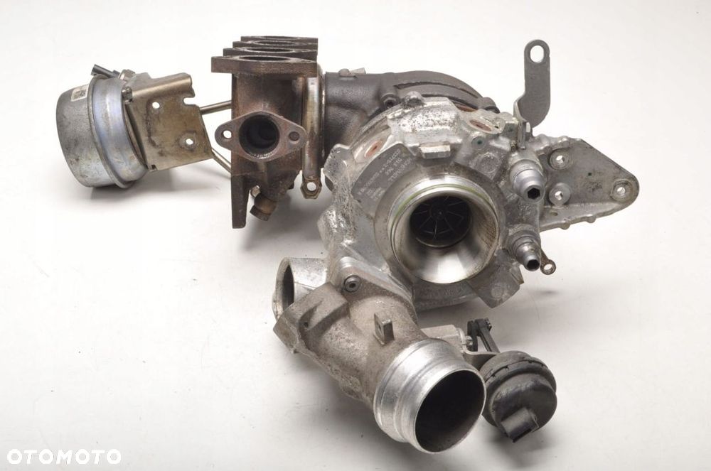 BMW F20 F30 F32 X5 F15 2.0D TURBINA 8513568 - 3