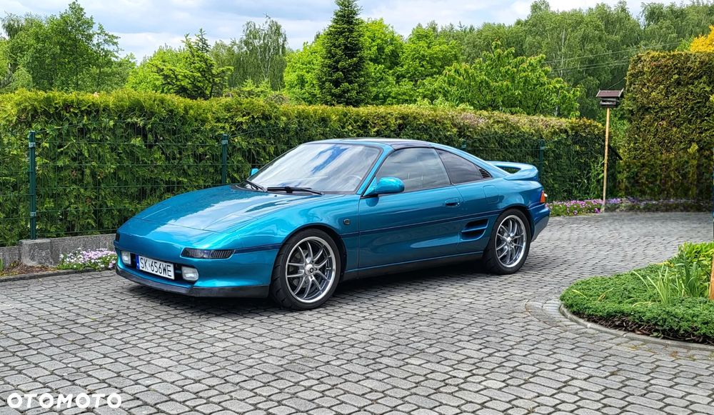 Toyota MR2 - 2