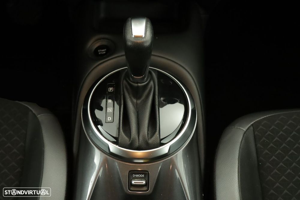 Nissan Juke 1.6 Hybrid N-Design Black - 13