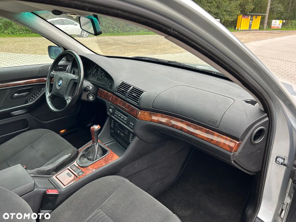 BMW Seria 5 525tds - 20