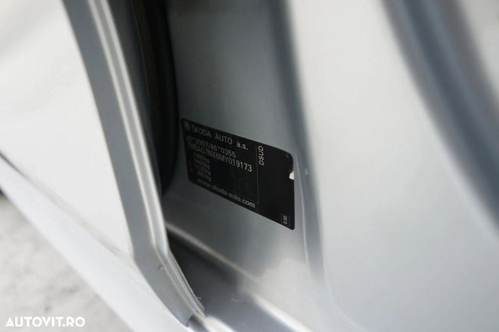 Skoda Octavia 2.0 TDI Ambition - 10