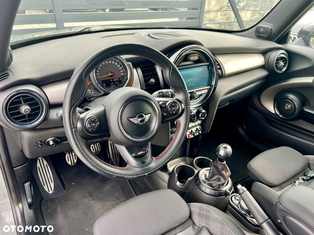 MINI Cooper S Standard - 18