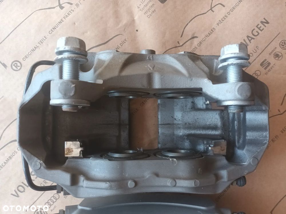 Zacisk hamulcowy przód Audi A4 B9 8W A5 2.0 TSFI 8W05BK 8W06BK 72km - 17