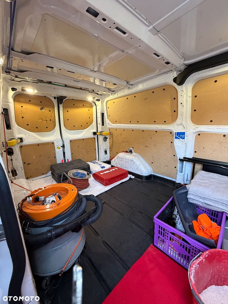 Ford Transit custom - 16