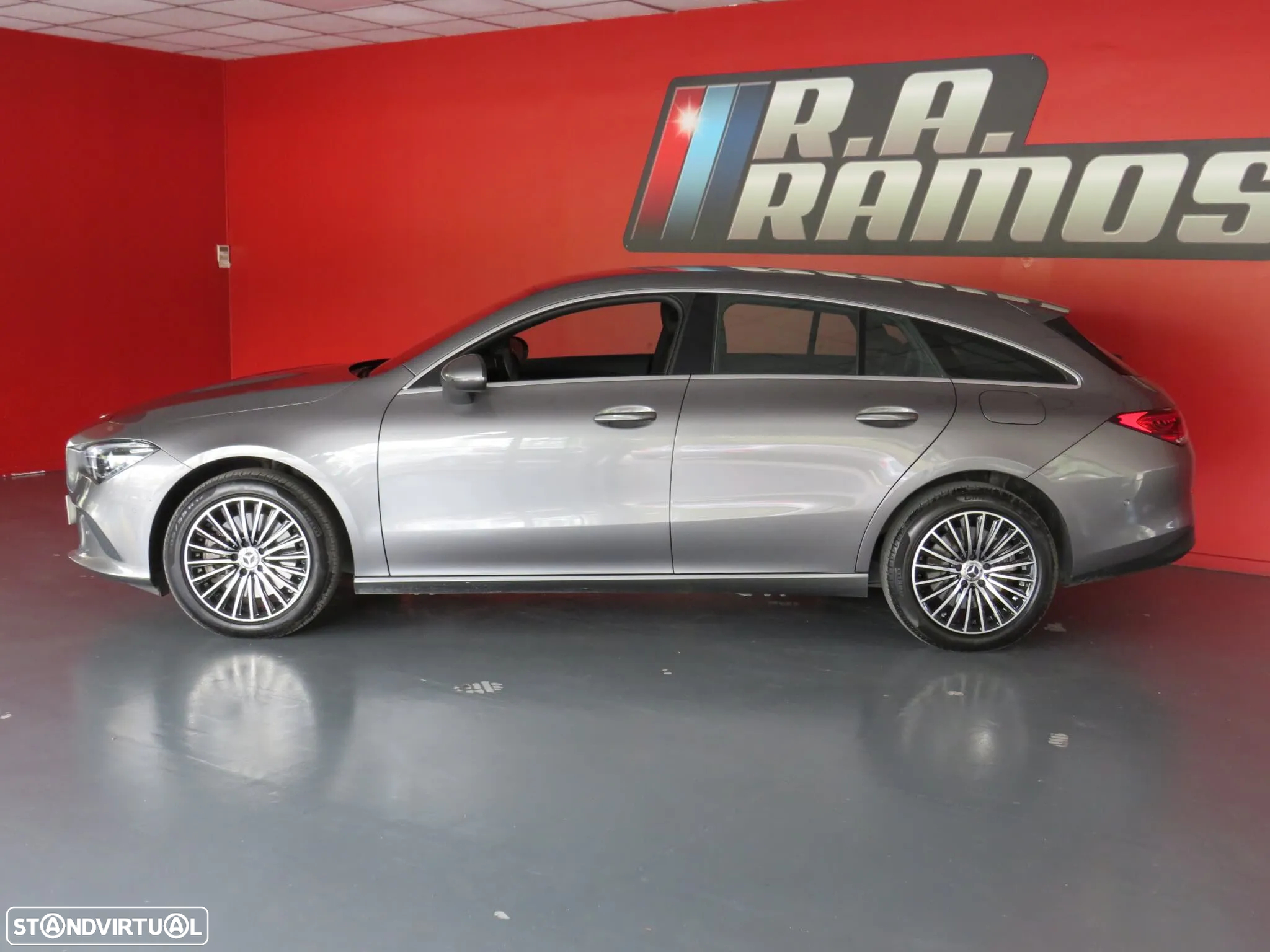 Mercedes-Benz CLA 250 e Shooting Brake Style Plus - 9