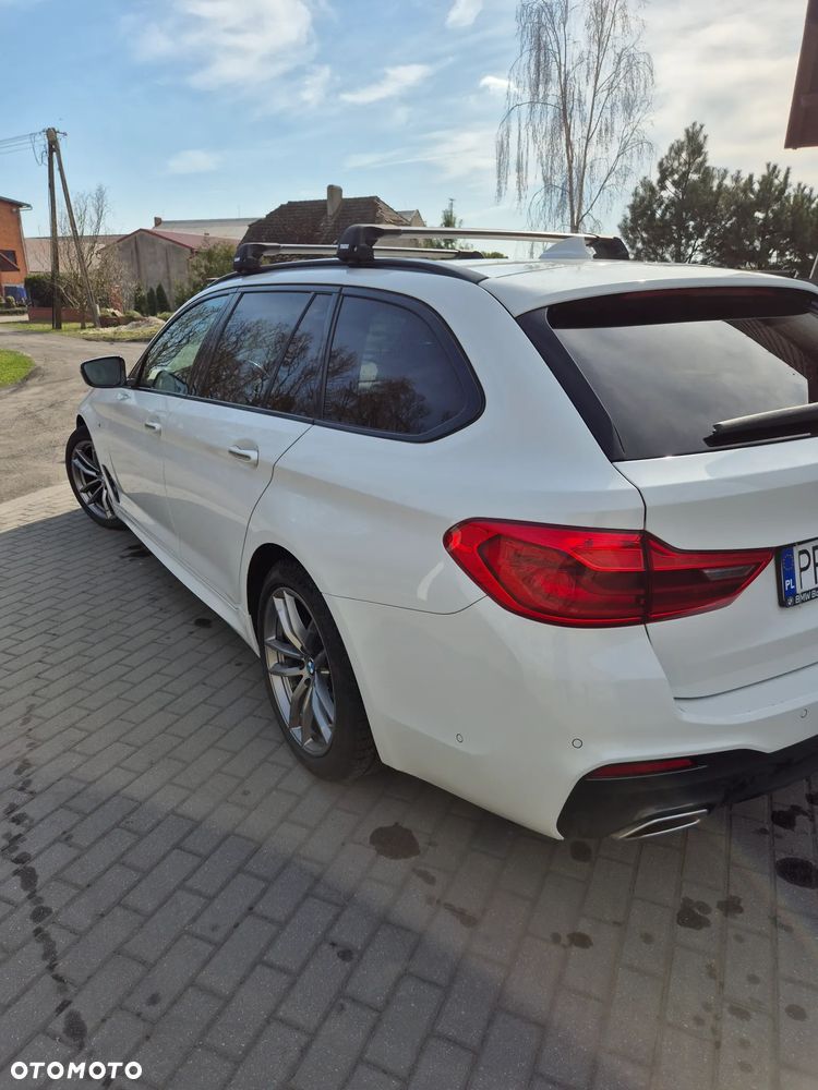 BMW Seria 5 520d xDrive M Sport sport - 4