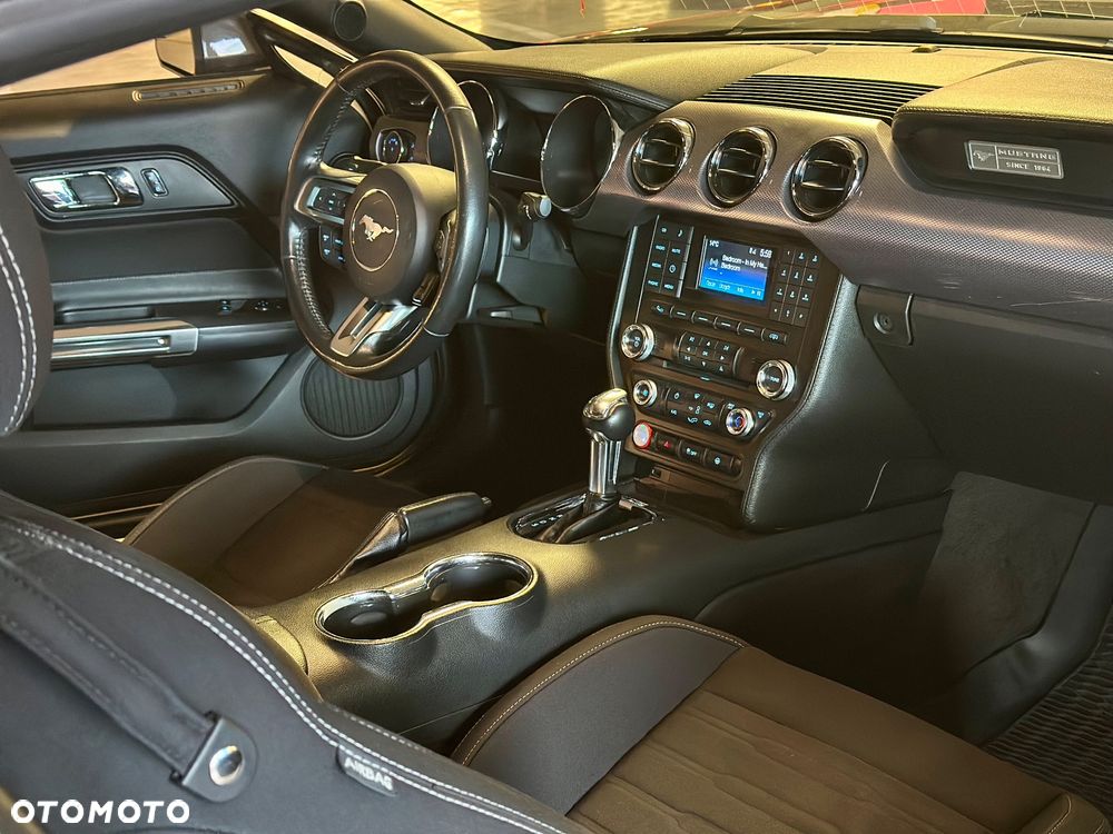 Ford Mustang 2.3 EcoBoost - 9
