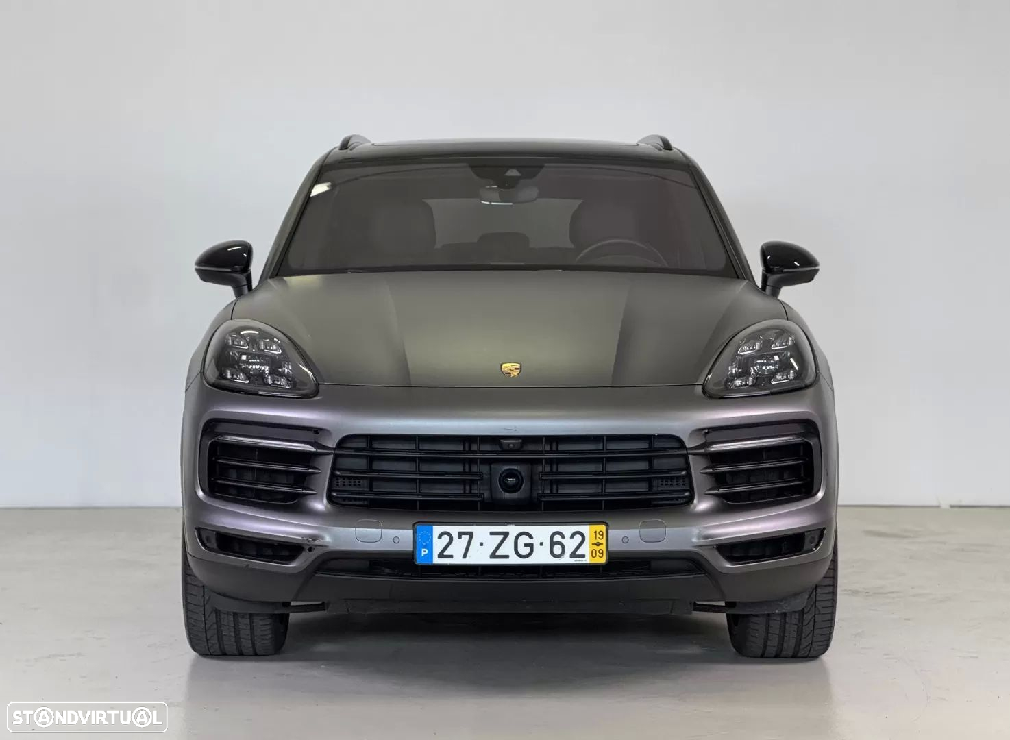 Porsche Cayenne Platinum Edition - 2